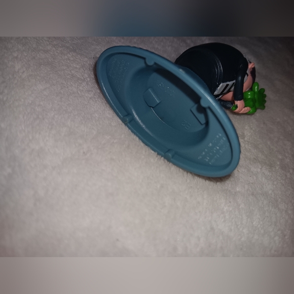 Universal City Studios Despicable Me Mini Figures lot of 2 Pre-owned - Picture 3 of 5